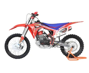 Moto tout-terrain de compétition M250F